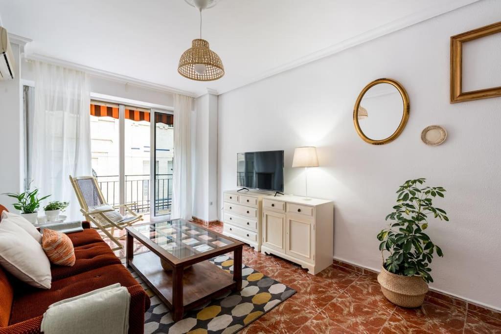 Santa Justa Urban Apartment Seville Luaran gambar