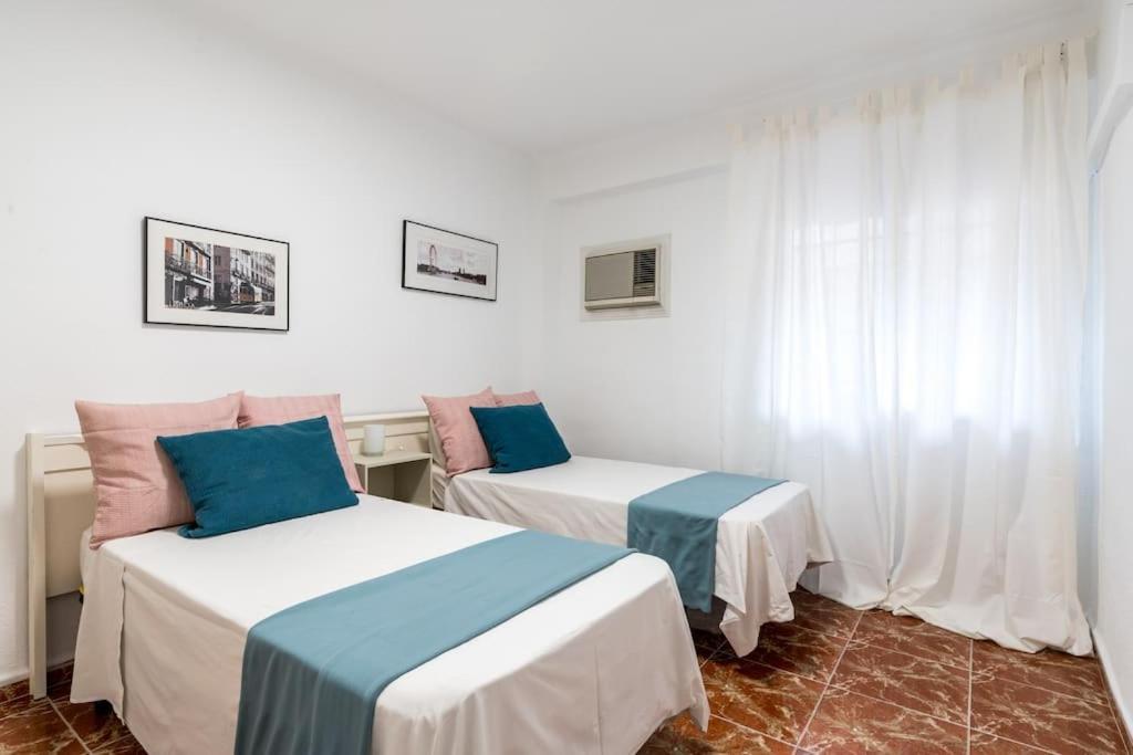 Santa Justa Urban Apartment Seville Luaran gambar