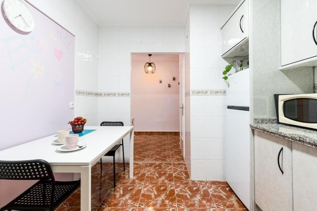 Santa Justa Urban Apartment Seville Luaran gambar