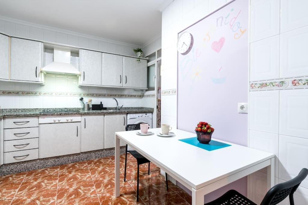 Santa Justa Urban Apartment Seville Luaran gambar